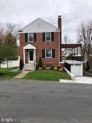 122 Fairview Ave, Front Royal, VA 22630