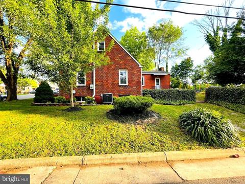 400 Duncan Ave, Front Royal, VA 22630