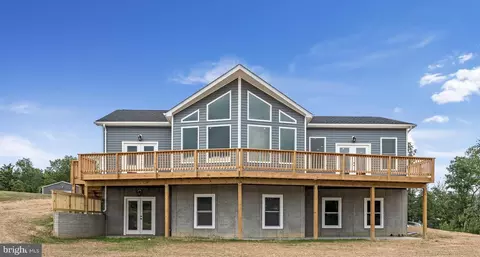 200 Sunset Village Rd, Lake Frederick, VA 22630
