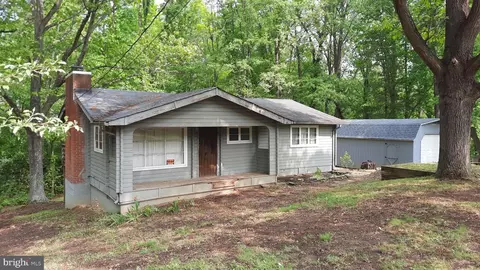 167 Juniper Dr, Front Royal, VA 22630