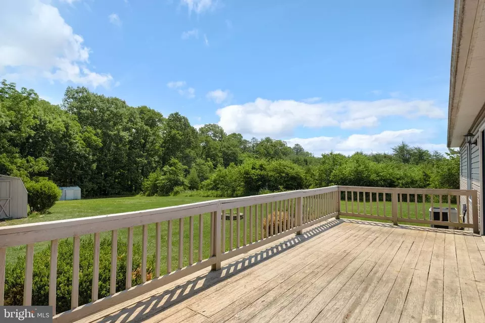 252 Messick Rd, Strasburg, VA 22657 photo 5
