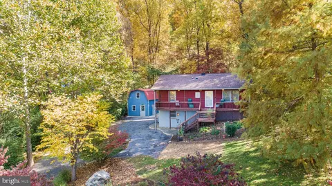 570 Lucke Way, Linden, VA 22642
