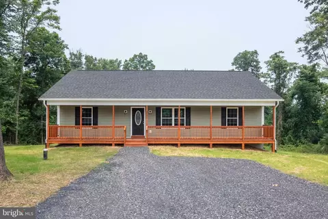 643 Pine Ridge Dr, Front Royal, VA 22630