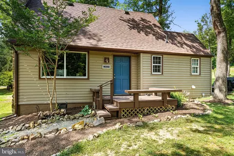369 Mountain Lake Dr, Front Royal, VA 22630
