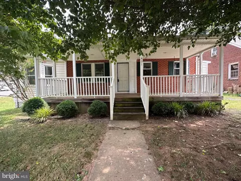 401 Duncan Ave, Front Royal, VA 22630