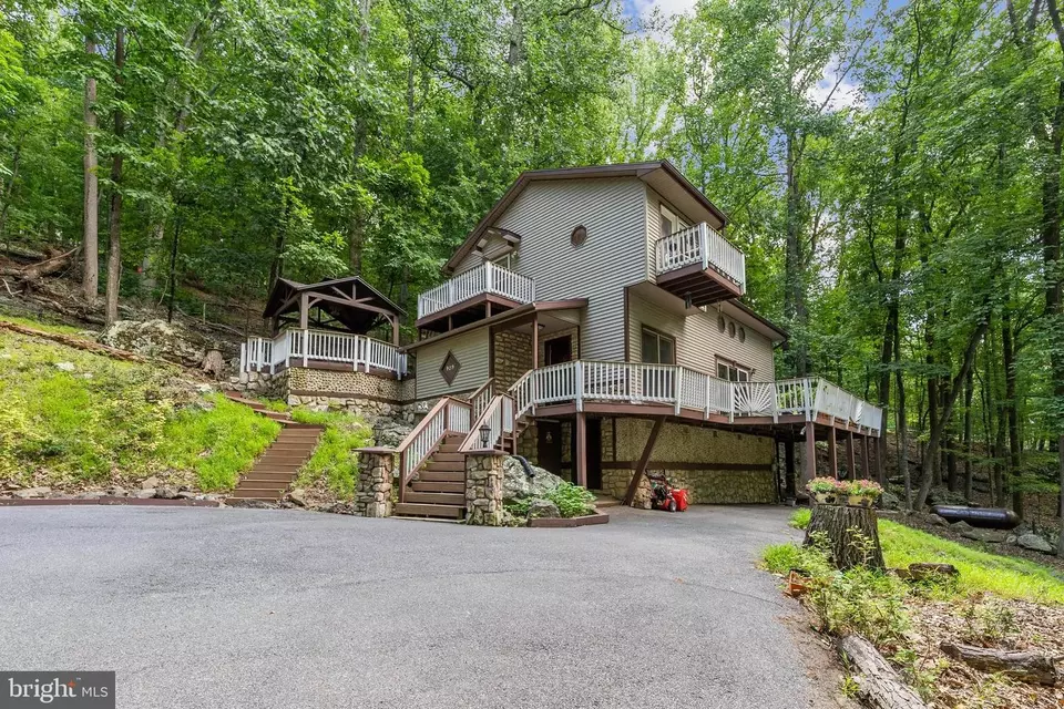 929 High Knob Rd, Front Royal, VA 22630 | 30 Photos - Movoto