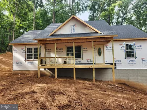Steps To Heaven Road, Linden, VA 22642