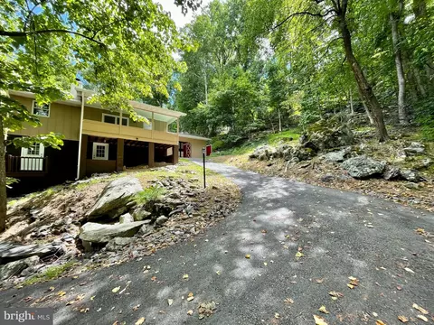 558 Split Rail Rd, Front Royal, VA 22630 photo 3