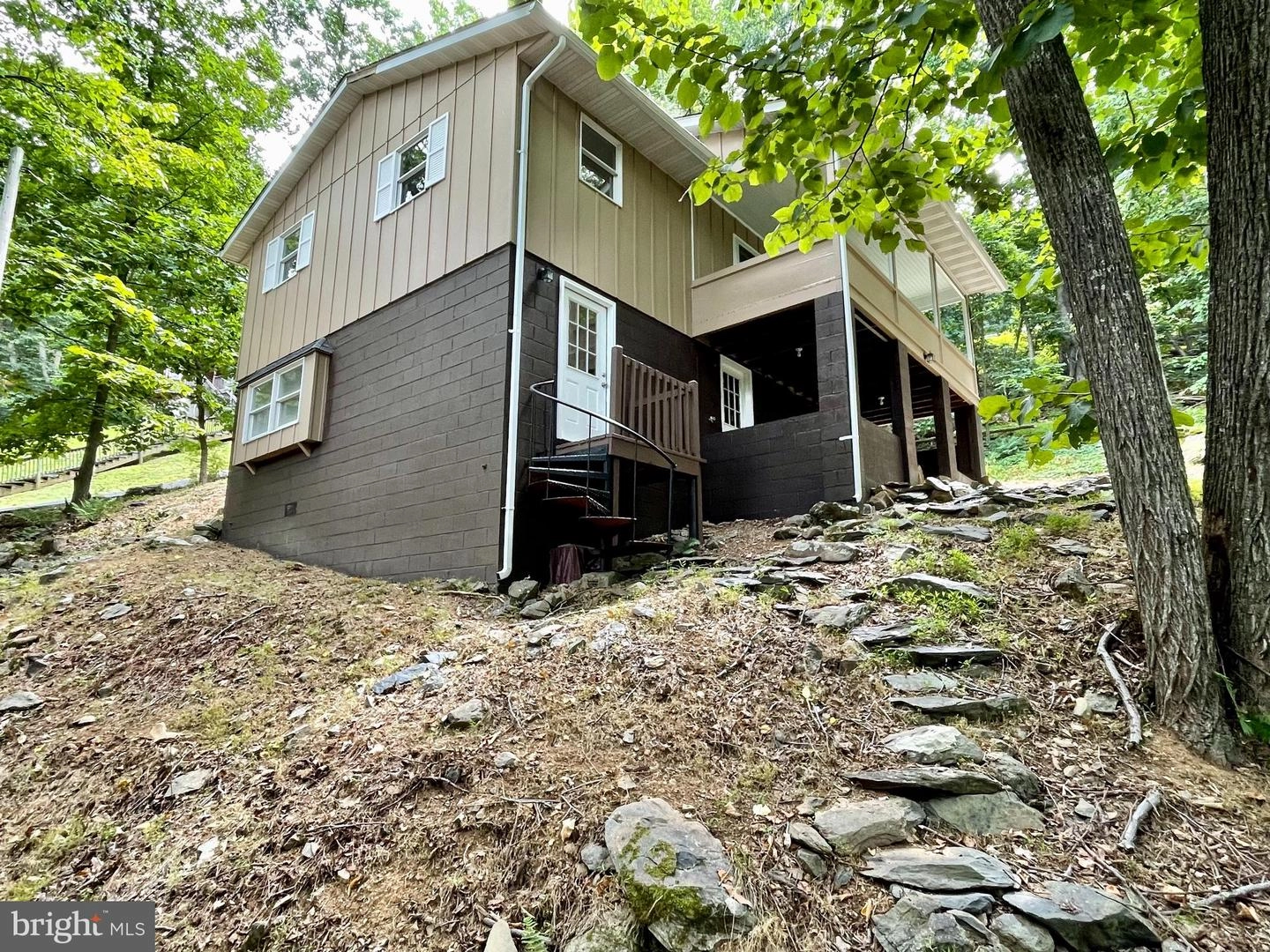 558 Split Rail Rd, Front Royal, VA 22630 photo 6