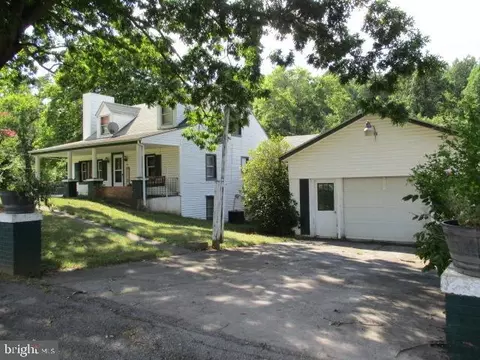 46 Chester Gap Rd #46, Chester Gap, VA 22623