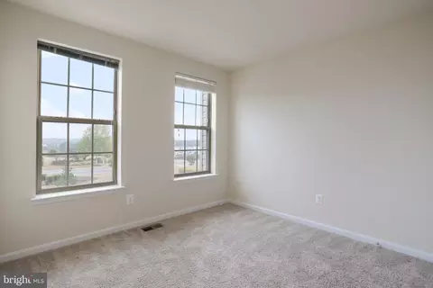 71 Driver Sq, Front Royal, VA 22630 photo 14