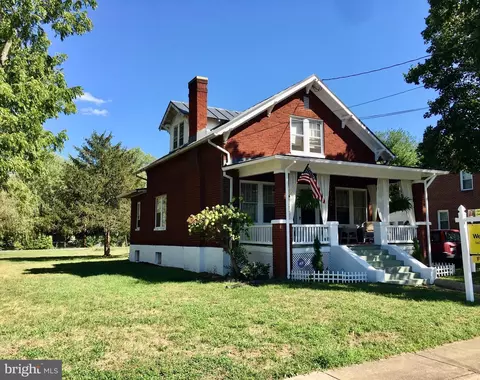 338 Cloud St, Front Royal, VA 22630