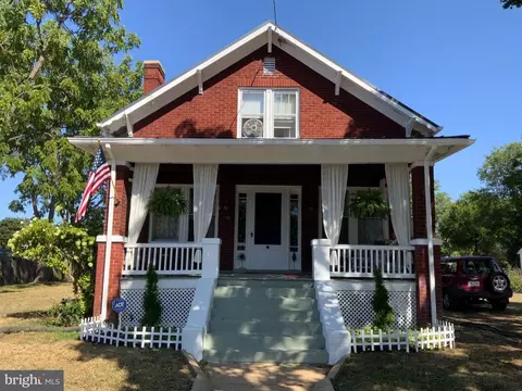 338 Cloud St, Front Royal, VA 22630 photo 4