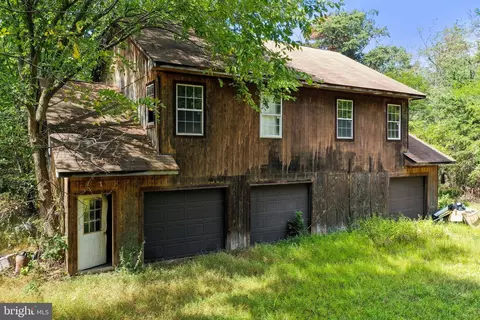 Figgins Rd, Front Royal, VA 22630