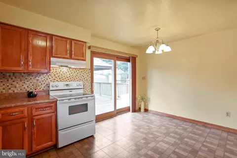 722 Manassas Ave, Front Royal, VA 22630 photo 13