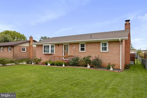 722 Manassas Ave, Front Royal, VA 22630 photo 4