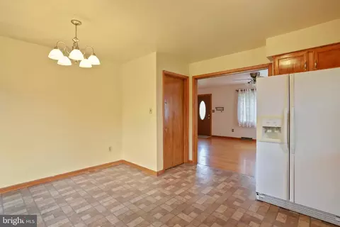 722 Manassas Ave, Front Royal, VA 22630 photo 14