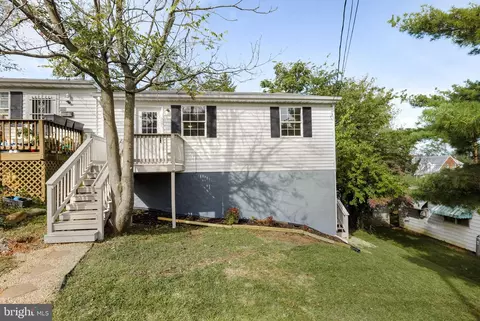 142 Beeden Ln, Front Royal, VA 22630