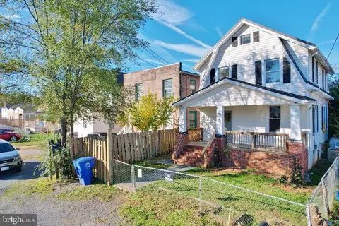 722 Warren Ave, Front Royal, VA 22630