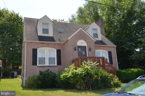 107 Steele Ave, Front Royal, VA 22630