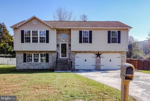 78 Westminster Dr, Front Royal, VA 22630