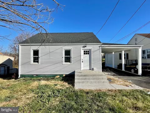 637 Manassas Ave, Front Royal, VA 22630