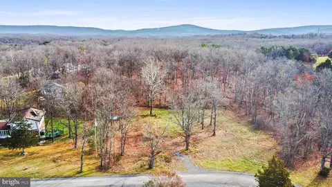 68 Pine Hills Rd, Royal, VA 22630