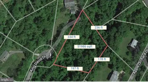 King David Drive, Linden, VA 22642