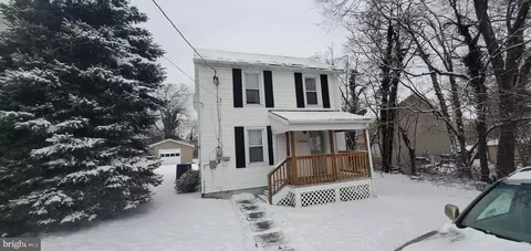 313 Pine St, Front Royal, VA 22630