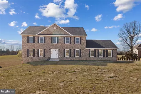 175 Little Sorrel Dr, Middletown, VA 22645