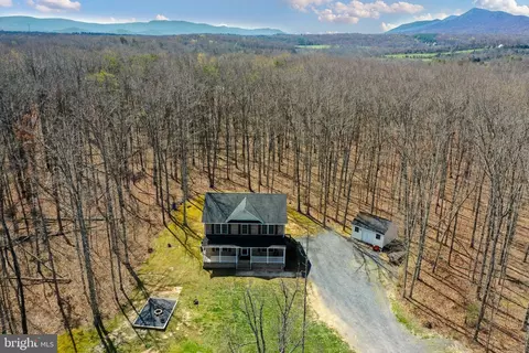 1946 Bucks Mill Rd, Strasburg, VA 22657