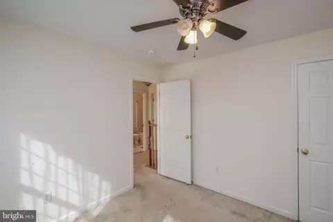 Bedroom - 54 Apache Ct, Front Royal, VA 22630 photo 11 of 12