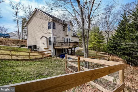 Exterior - 54 Apache Ct, Front Royal, VA 22630 photo 4 of 8