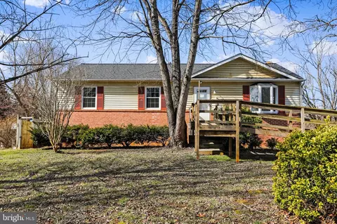 3625 Howellsville Rd, Front Royal, VA 22630
