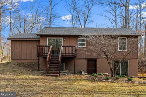 Exterior - 374 Arrowhead Rd, Front Royal, VA 22630 photo 8 of 11