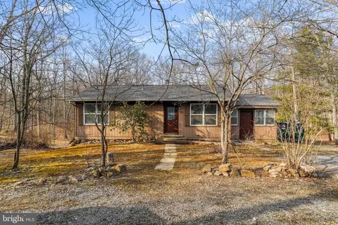 Exterior - 374 Arrowhead Rd, Front Royal, VA 22630 photo 3 of 11