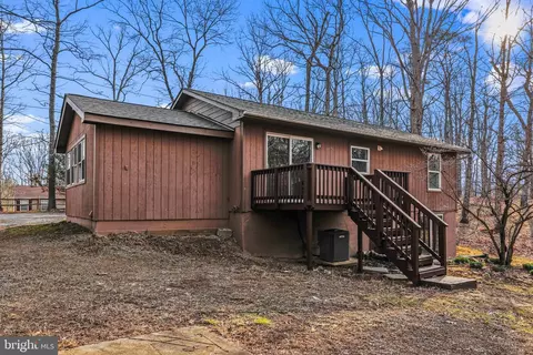Exterior - 374 Arrowhead Rd, Front Royal, VA 22630 photo 7 of 11