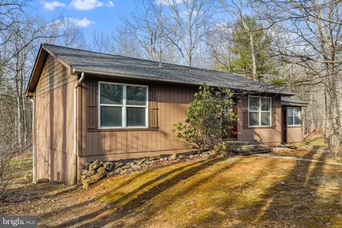 Exterior - 374 Arrowhead Rd, Front Royal, VA 22630 photo 2 of 11