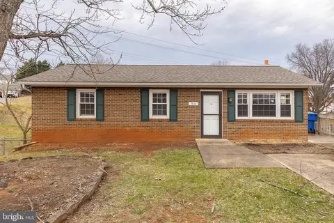 514 Frederick Ave, Front Royal, VA 22630