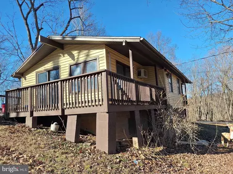 127 Sifer Rd, Front Royal, VA 22630