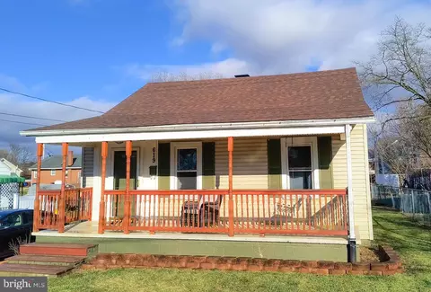 619 Manassas Ave, Front Royal, VA 22630