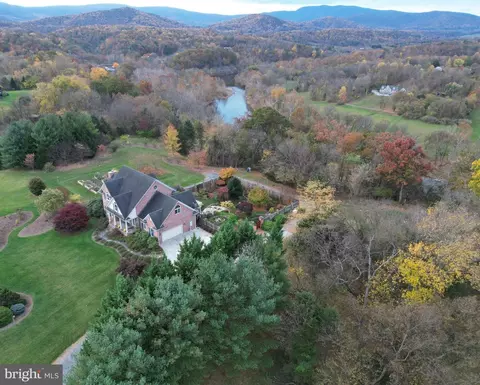 467 Fox Hill Rd, Front Royal, VA 22630