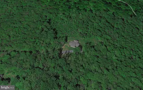 View/Area - 577 Fire Trail Rd, Linden, VA 22642 photo 2 of 5