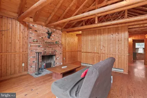 Living - 938 Arrowhead Rd, Front Royal, VA 22630 photo 2 of 2