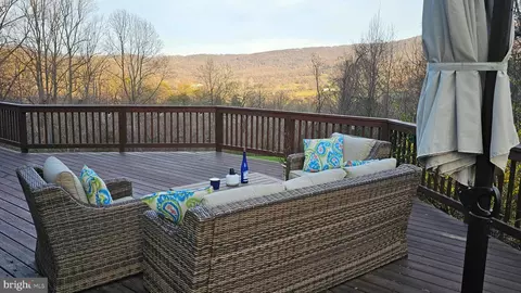 734 Harmony Orchard Rd, Front Royal, VA 22630
