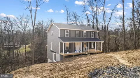 366 Mulberry Rd, Front Royal, VA 22630