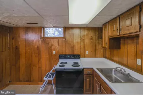 1004 E Stonewall Dr, Front Royal, VA 22630 photo 29