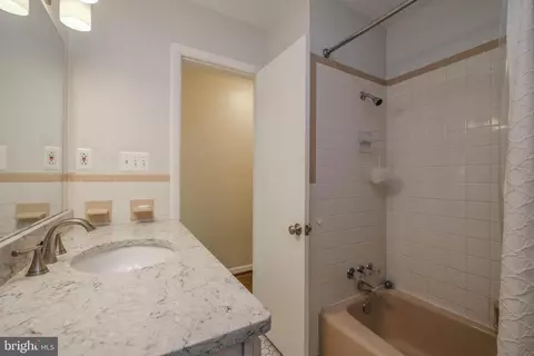 1004 E Stonewall Dr, Front Royal, VA 22630 photo 18