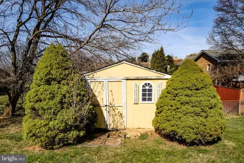 1004 E Stonewall Dr, Front Royal, VA 22630 photo 46