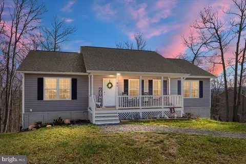91 Lower Ct, Strasburg, VA 22657